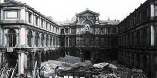 Palais Granvelle kurz vor seiner Zerstörung 1931 in Brüssel